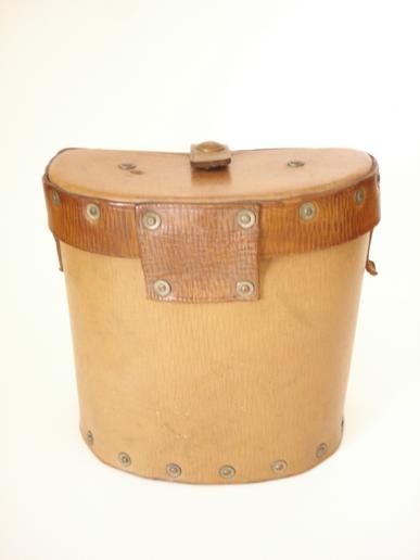 Scarce 1939 Pattern Binocular Case