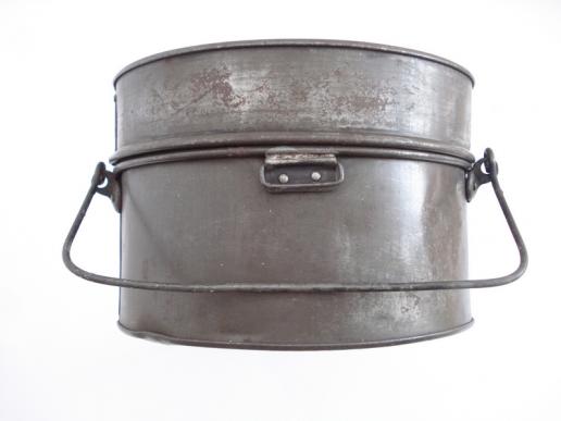 WW1 British D-Shaped Mess Tin