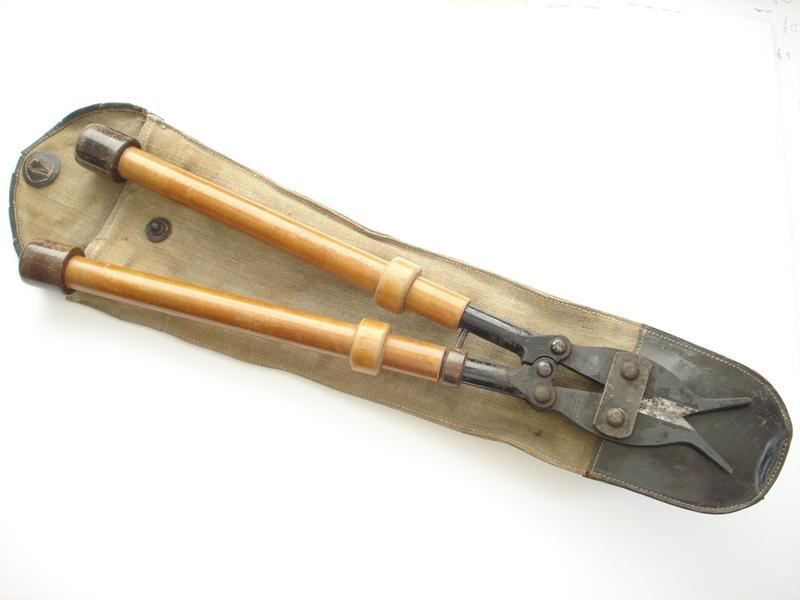 WW2 German Long Handled Wire Cutter & Original Case