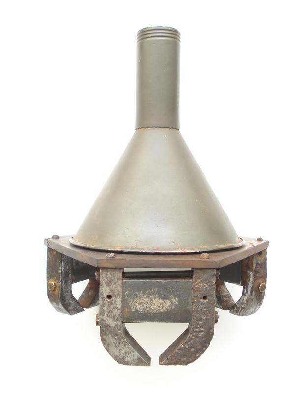 WW2 German Hafthohlldung Magnetic Anti-Tank Shaped Charge