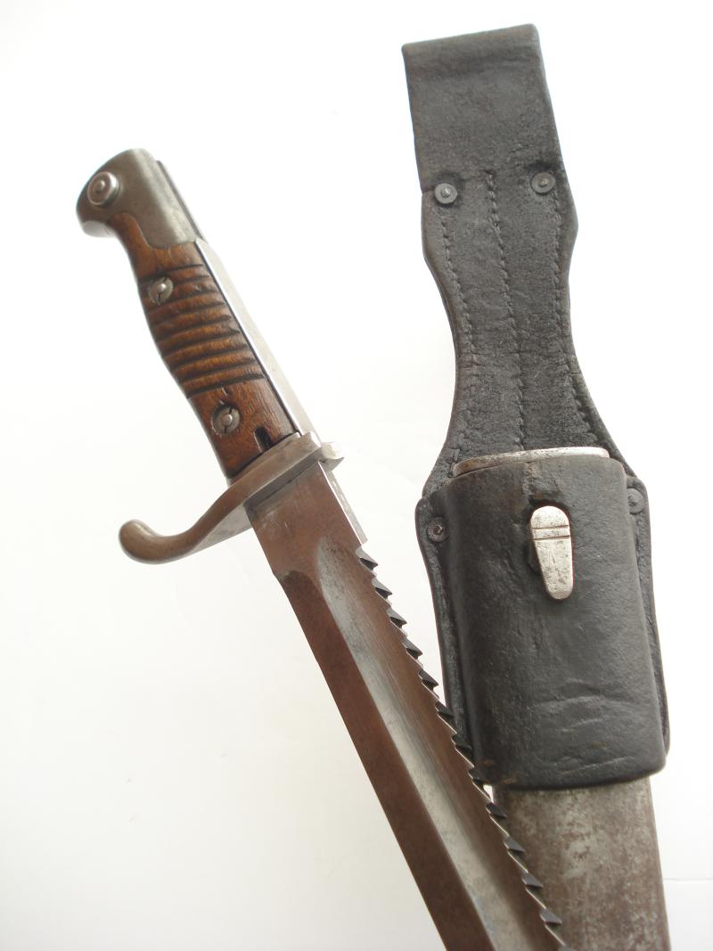 WW1 Imperial German S98/05 nA Saw-Back Bayonet