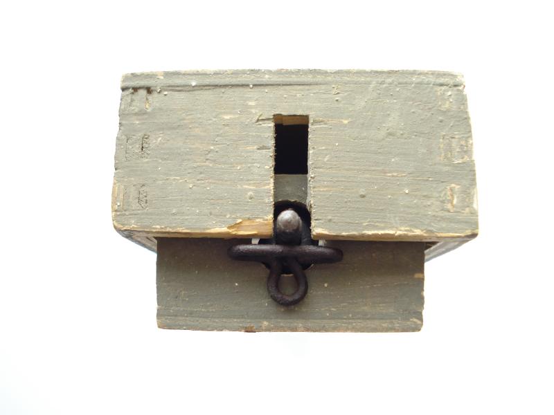 WW2 Finnish, Wooden M/43 'Pen Box' Mine