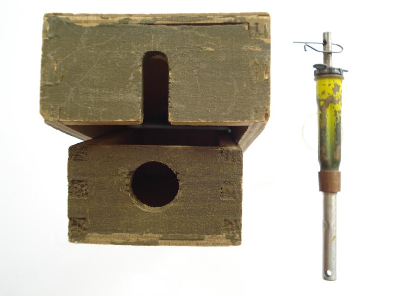 WW2 Finnish, Wooden M/43 'Pen Box' Mine & Fuze