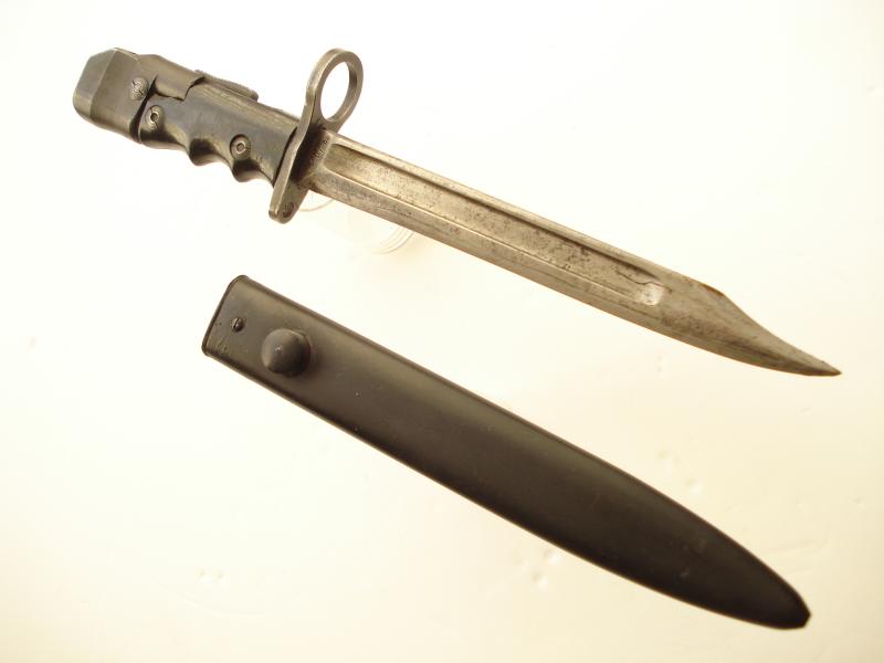 British No7 Mk1/L Bayonet (Black Grips)