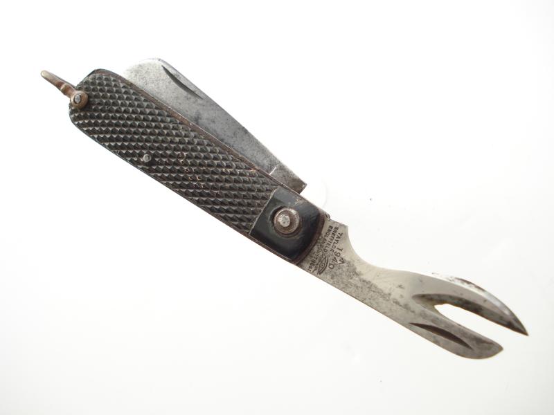 WW2 British Clasp Knife, 1940 Dated