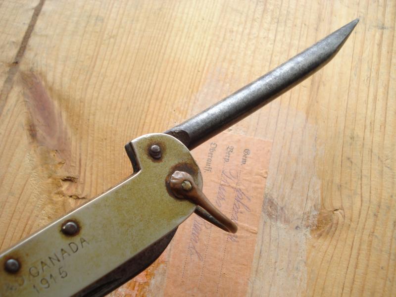 WW1 Canadian Clasp Knife, 1915 Dated