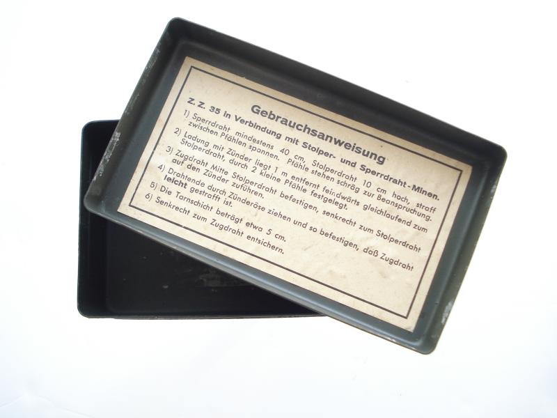 WW2 German ZZ-35 Detonator Tin